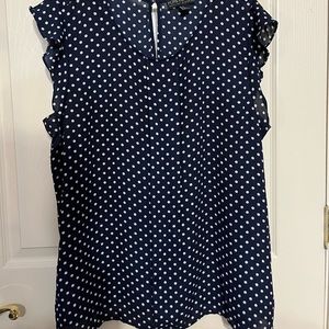 Forever 21 + flowy polka dot top
